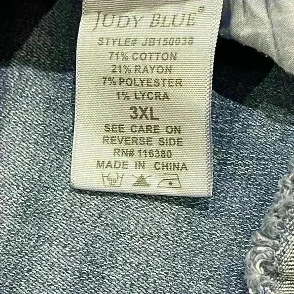Judy Blue High Rise Tummy Control Fray Hem Cut Off Stretched Denim Shorts  3XL - Picture 7 of 9